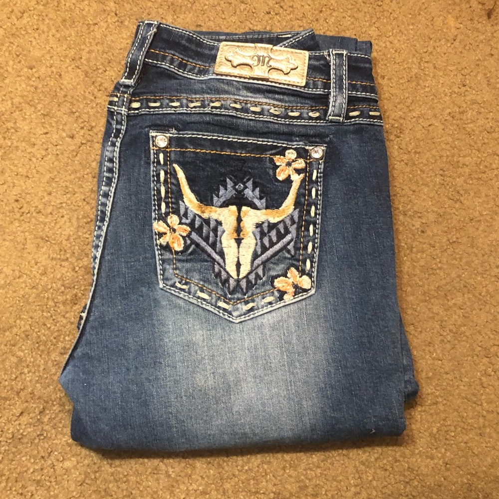 Women’s Miss Me jeans